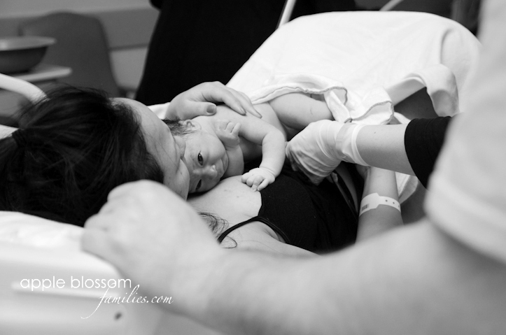 Read more about the article The Birth of Sarah  | Vancouver Birth Photography Slideshow